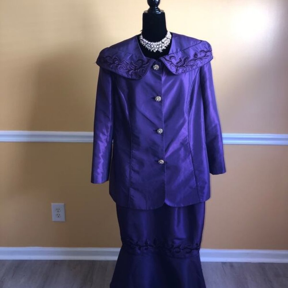 2-pc Lined Skirt Suit Sz 18W